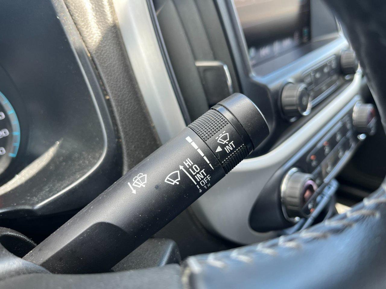 2018 GMC Canyon 4WD Crew Cab 128.3 SLE Photo