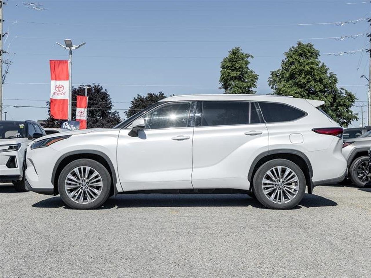 2023 Toyota Highlander Limited AWD JBL Audio| Navi| Pano Sunroof| 360 Camera| Heated and Ventilated Seats| Limited| AWD Photo