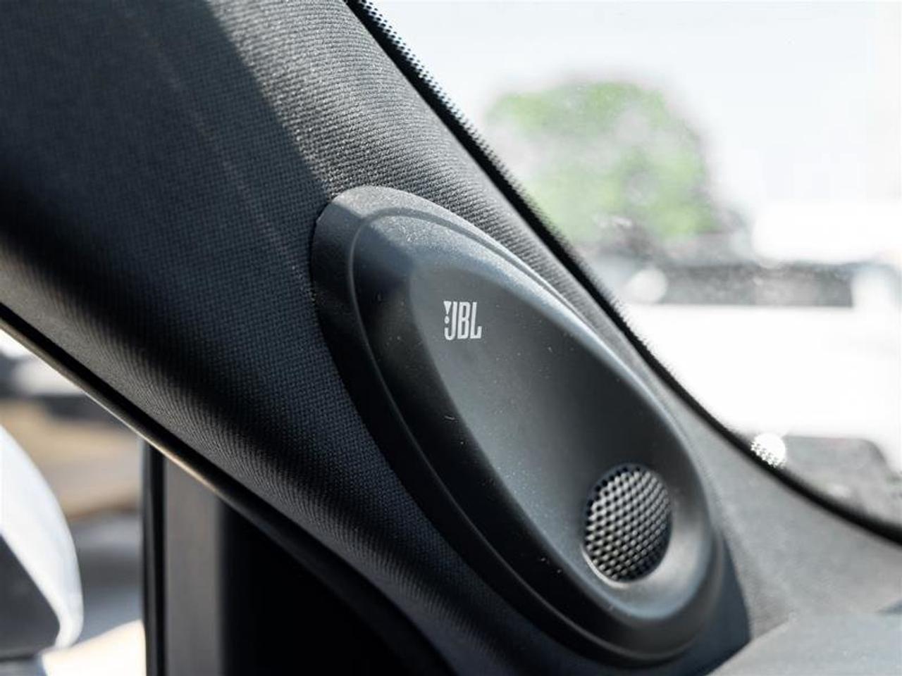 2023 Toyota Highlander Limited AWD JBL Audio| Navi| Pano Sunroof| 360 Camera| Heated and Ventilated Seats| Limited| AWD Photo
