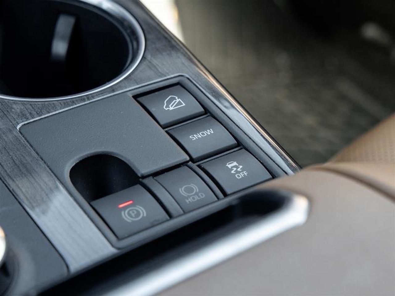 2023 Toyota Highlander Limited AWD JBL Audio| Navi| Pano Sunroof| 360 Camera| Heated and Ventilated Seats| Limited| AWD Photo