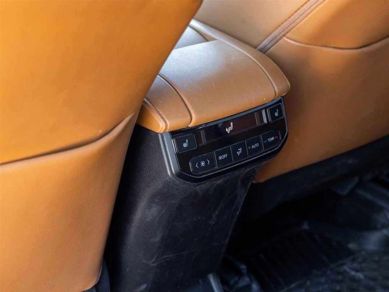 2023 Toyota Highlander Limited AWD JBL Audio| Navi| Pano Sunroof| 360 Camera| Heated and Ventilated Seats| Limited| AWD Photo