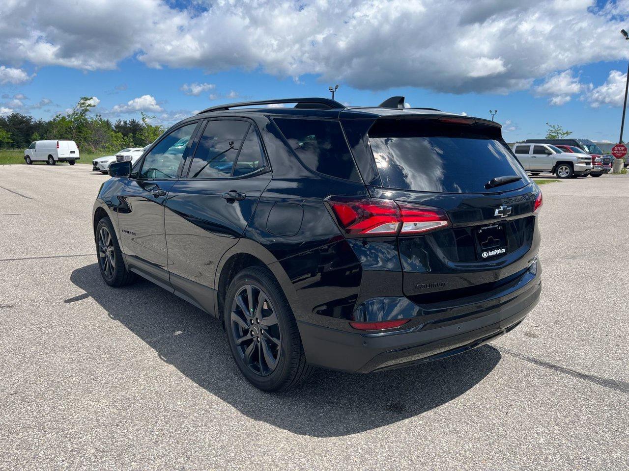 2024 Chevrolet Equinox AWD 4dr RS Photo