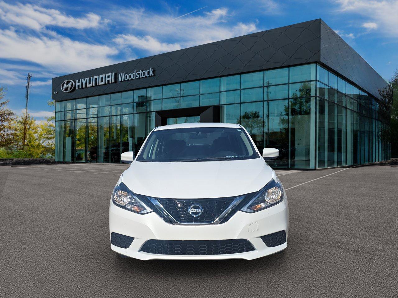 2017 Nissan Sentra 1.8 S CVT Photo