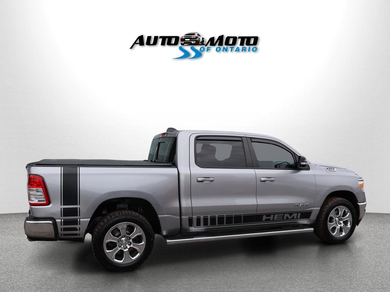 2019 RAM 1500 BIG HORN HEMI 4WD CERTIFIED *20 SERVICE RECORDS* CAMERA NAV BLUETOOTH HEATED SEATS CRUISE ALLOYS Photo