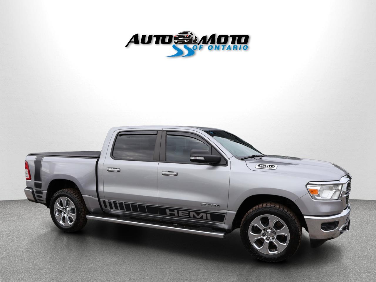 2019 RAM 1500 BIG HORN HEMI 4WD CERTIFIED *20 SERVICE RECORDS* CAMERA NAV BLUETOOTH HEATED SEATS CRUISE ALLOYS Photo