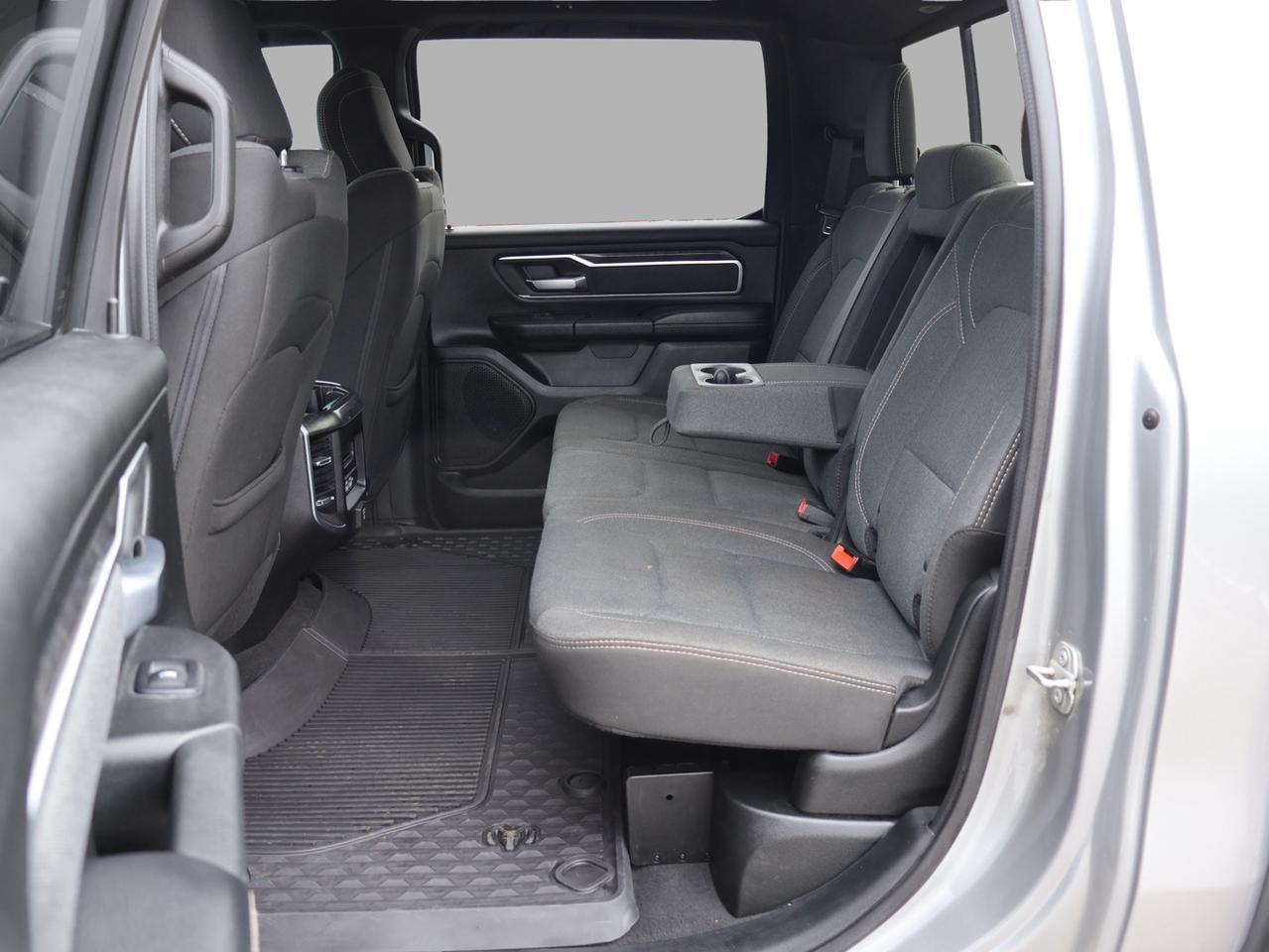 2019 RAM 1500 BIG HORN HEMI 4WD CERTIFIED *20 SERVICE RECORDS* CAMERA NAV BLUETOOTH HEATED SEATS CRUISE ALLOYS Photo