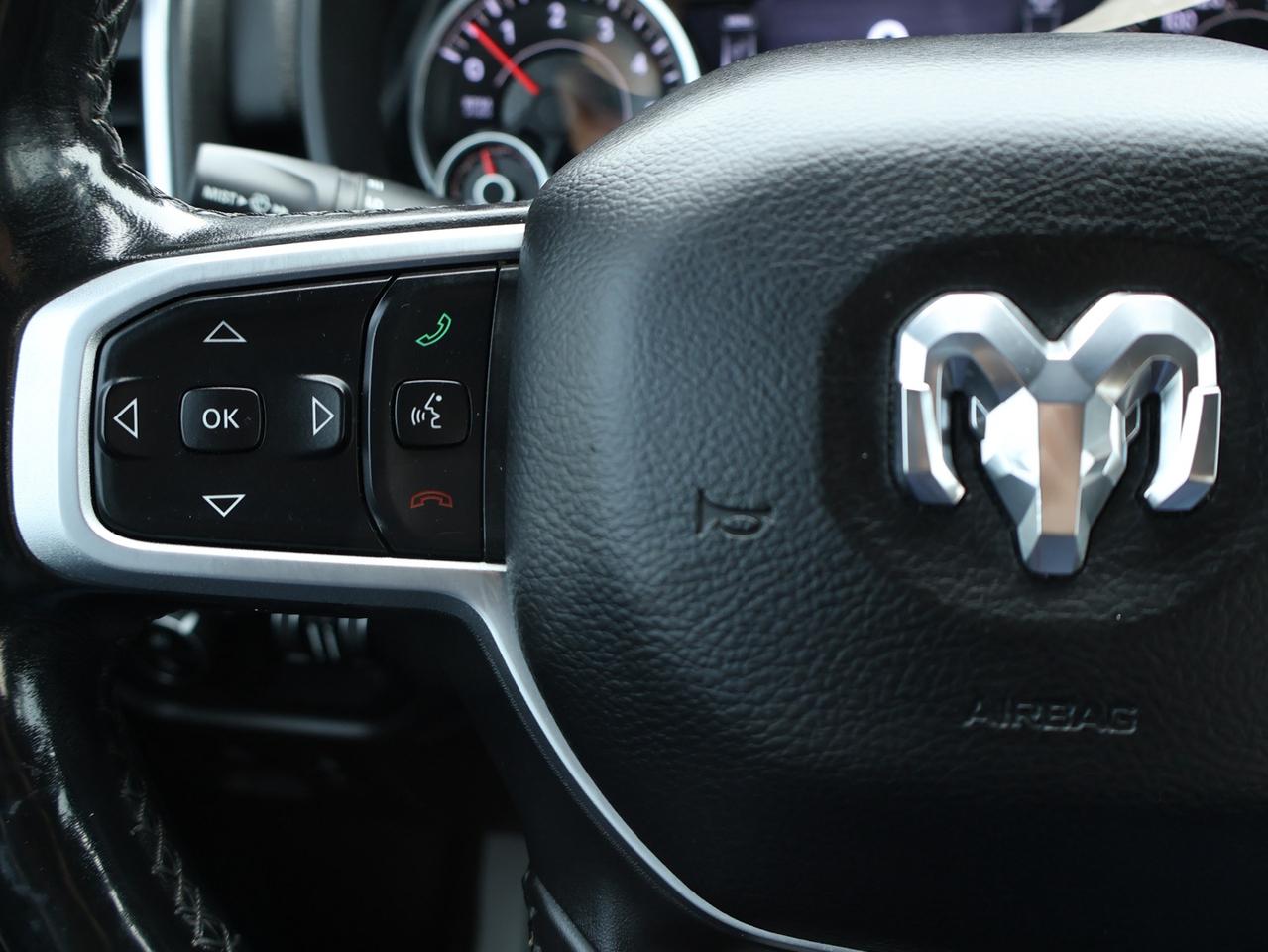 2019 RAM 1500 BIG HORN HEMI 4WD CERTIFIED *20 SERVICE RECORDS* CAMERA NAV BLUETOOTH HEATED SEATS CRUISE ALLOYS Photo