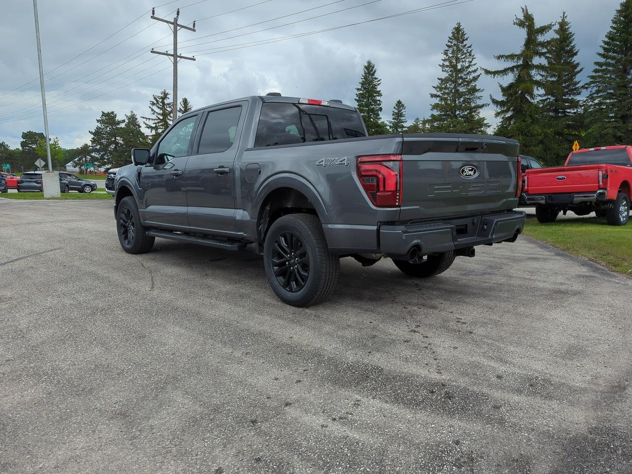 2026 Ford F-150 Lariat SuperCrew 501A 4x4 Photo3