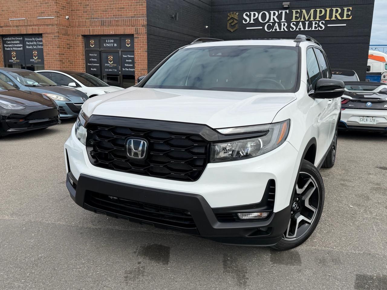 Used 2023 Honda Passport Touring AWD for sale in Mississauga, ON