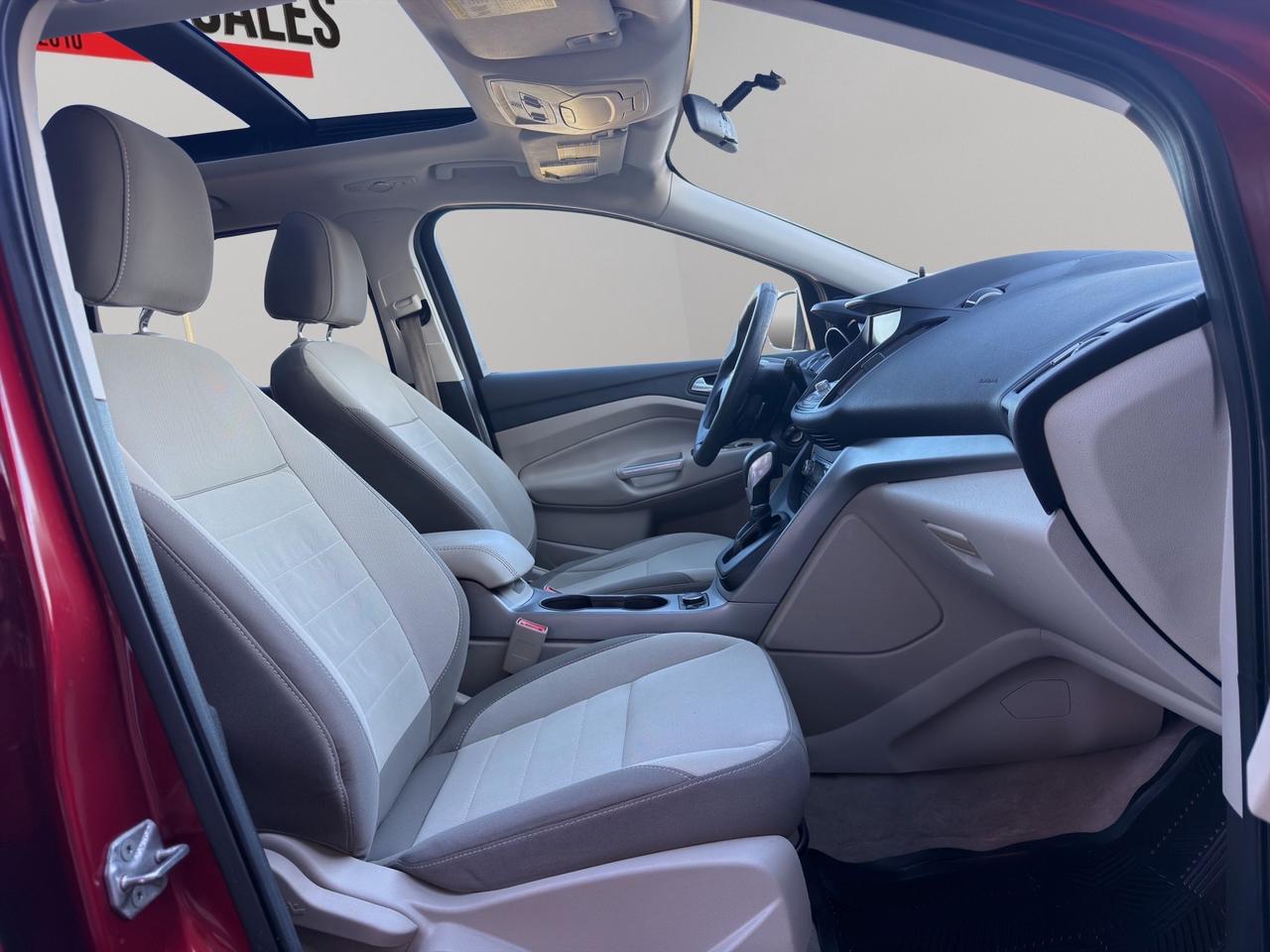2014 Ford Escape SE Photo