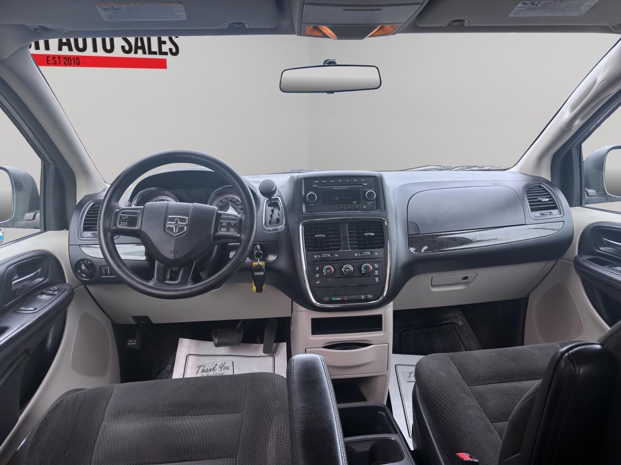2016 Dodge Grand Caravan American Value Packkage Photo