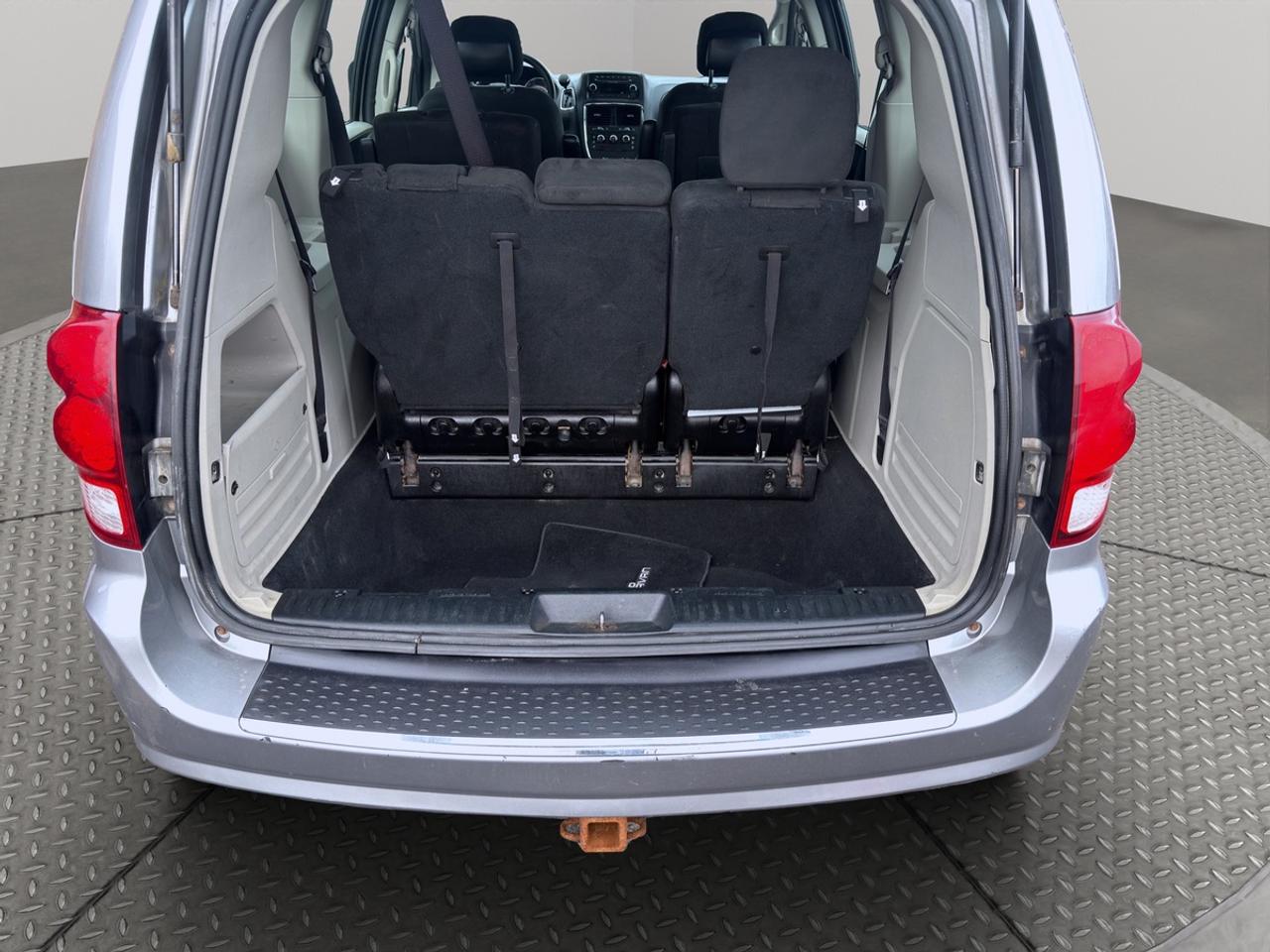 2016 Dodge Grand Caravan American Value Packkage Photo
