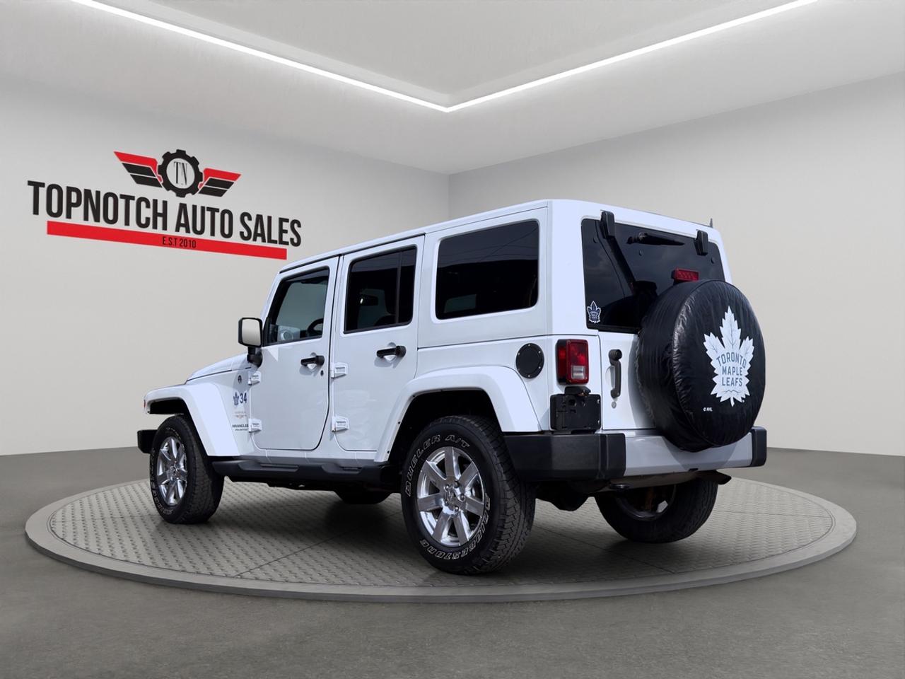 2013 Jeep Wrangler Sahara Photo3