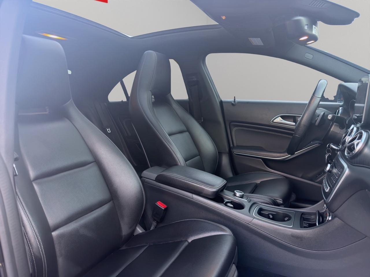 2019 Mercedes-Benz CLA-Class CLA 250 Photo