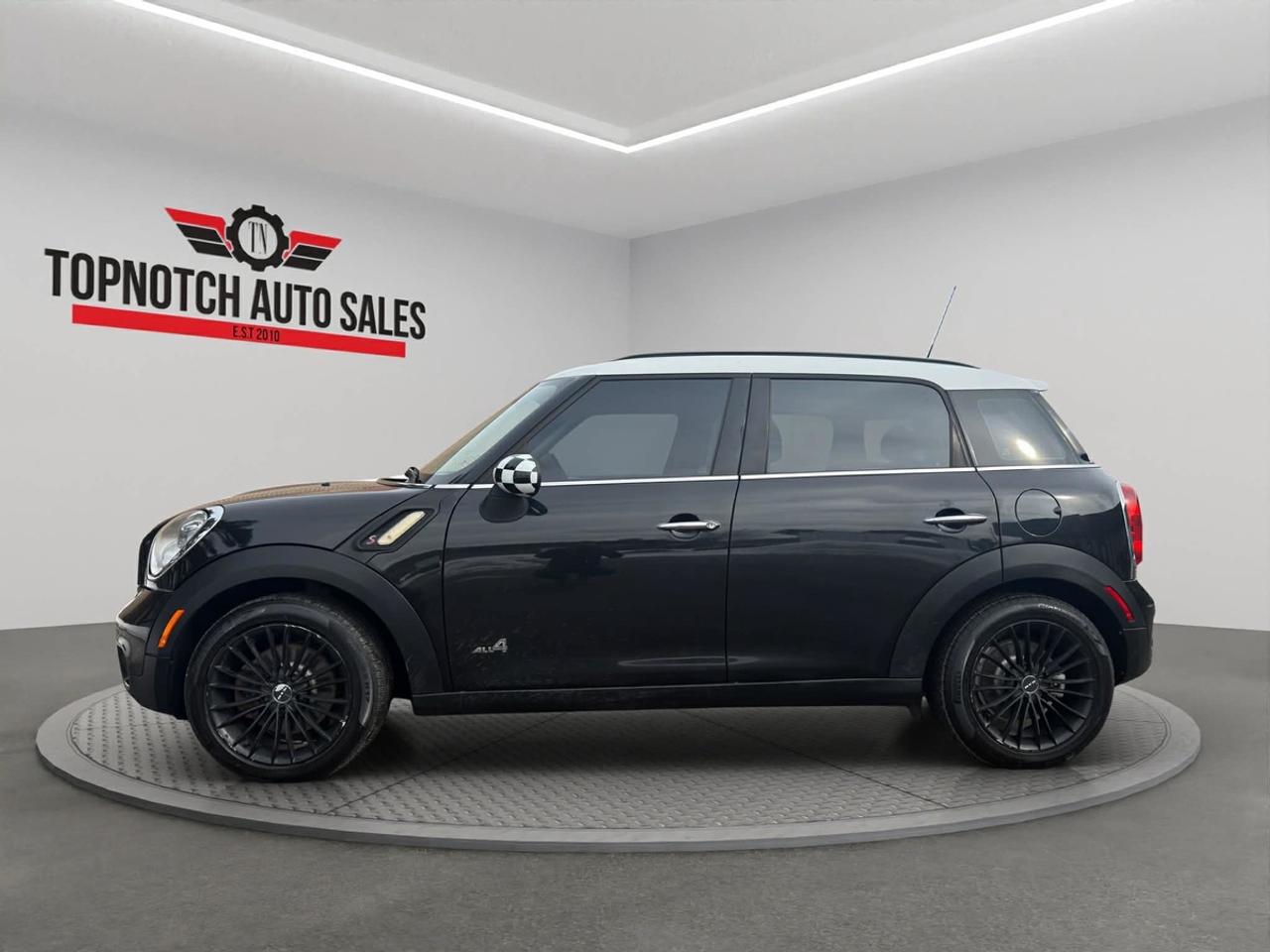 2014 MINI Cooper Countryman S Photo