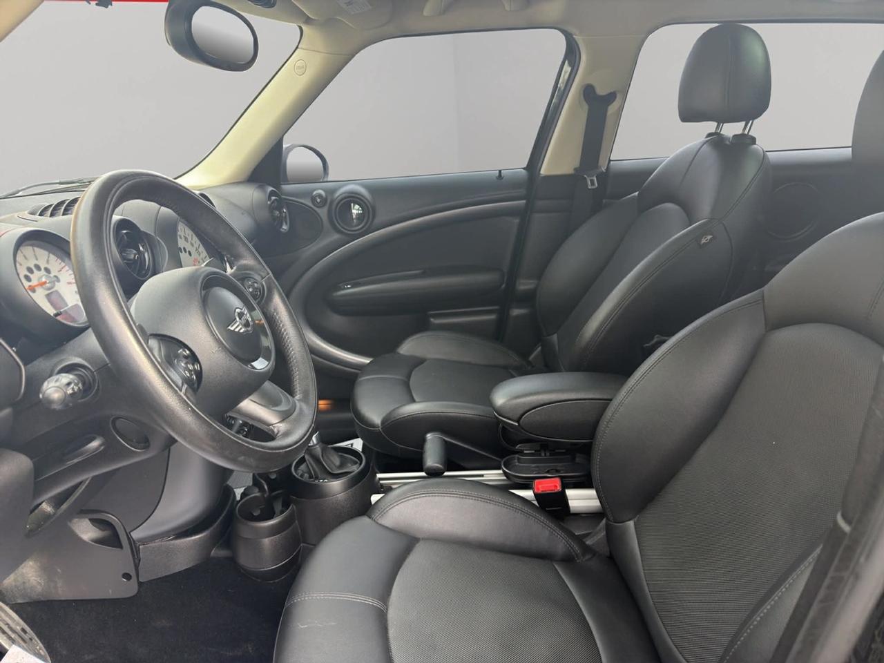 2014 MINI Cooper Countryman S Photo