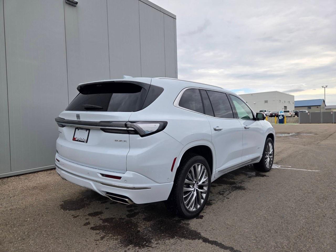 2026 Buick Enclave AWD 4dr Avenir Photo