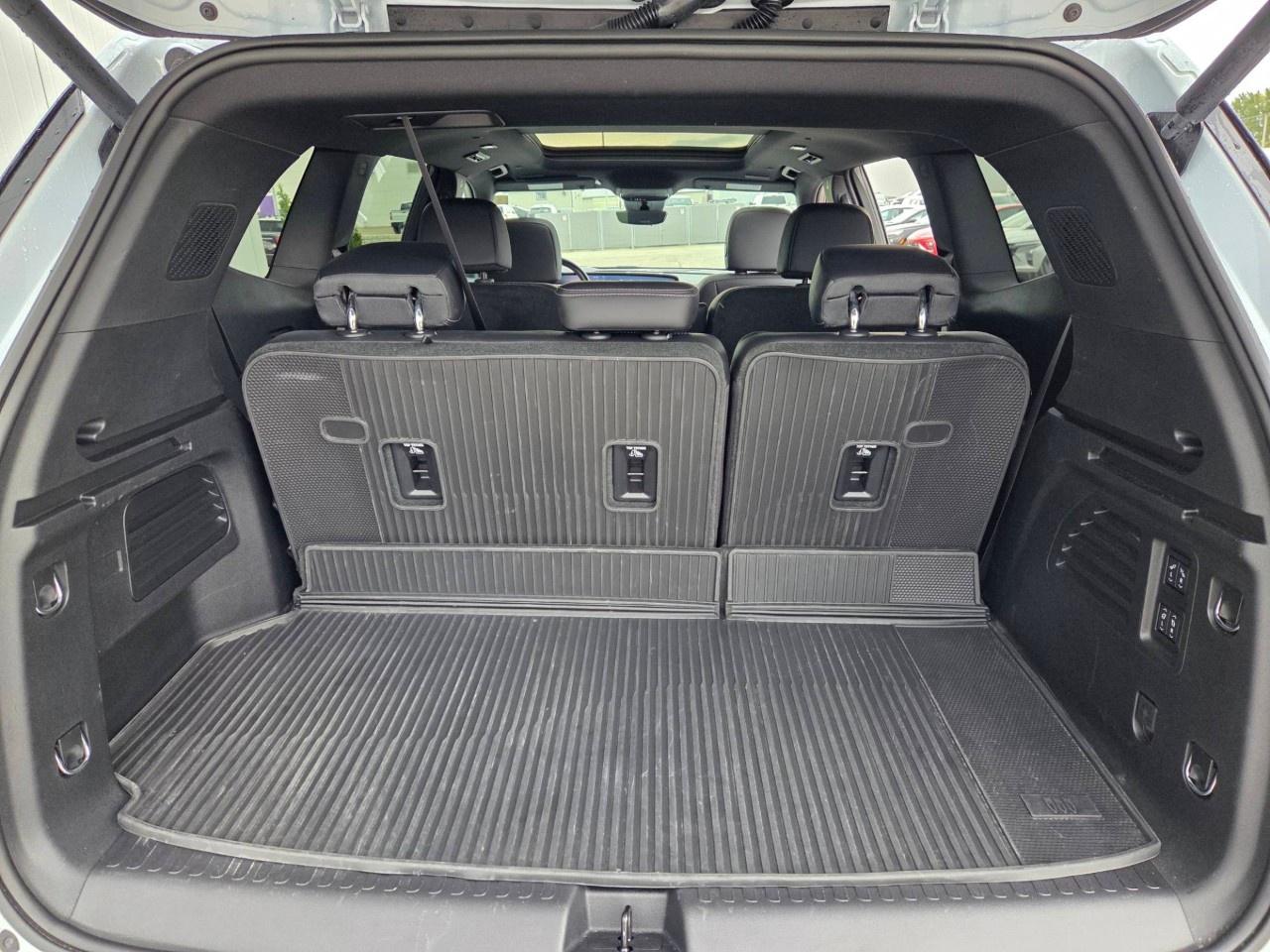2026 Buick Enclave AWD 4dr Avenir Photo