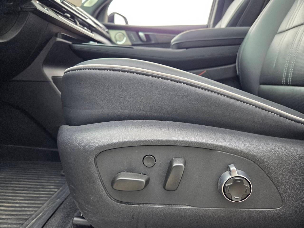 2026 Buick Enclave AWD 4dr Avenir Photo