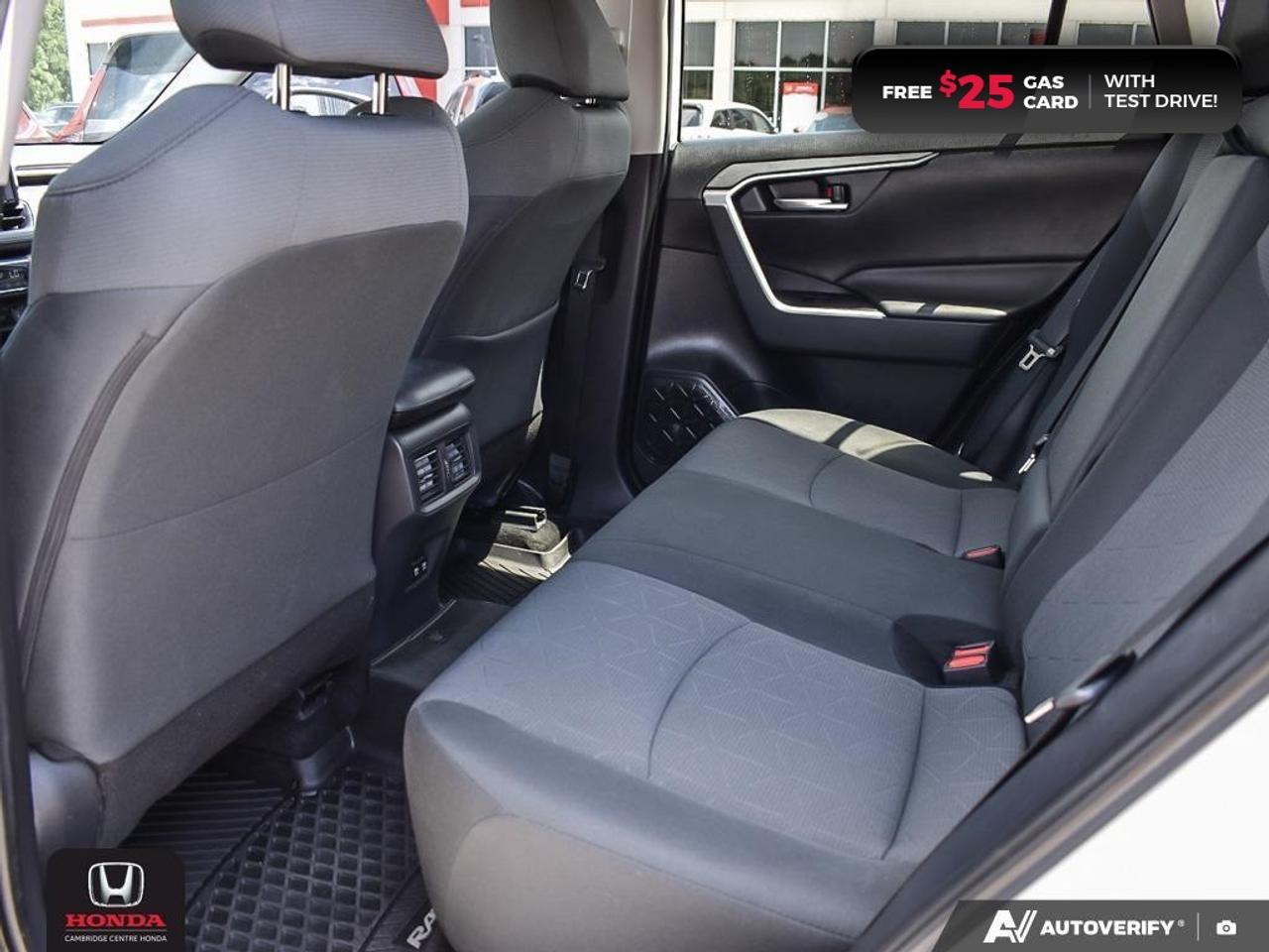 2019 Toyota RAV4 XLE Photo