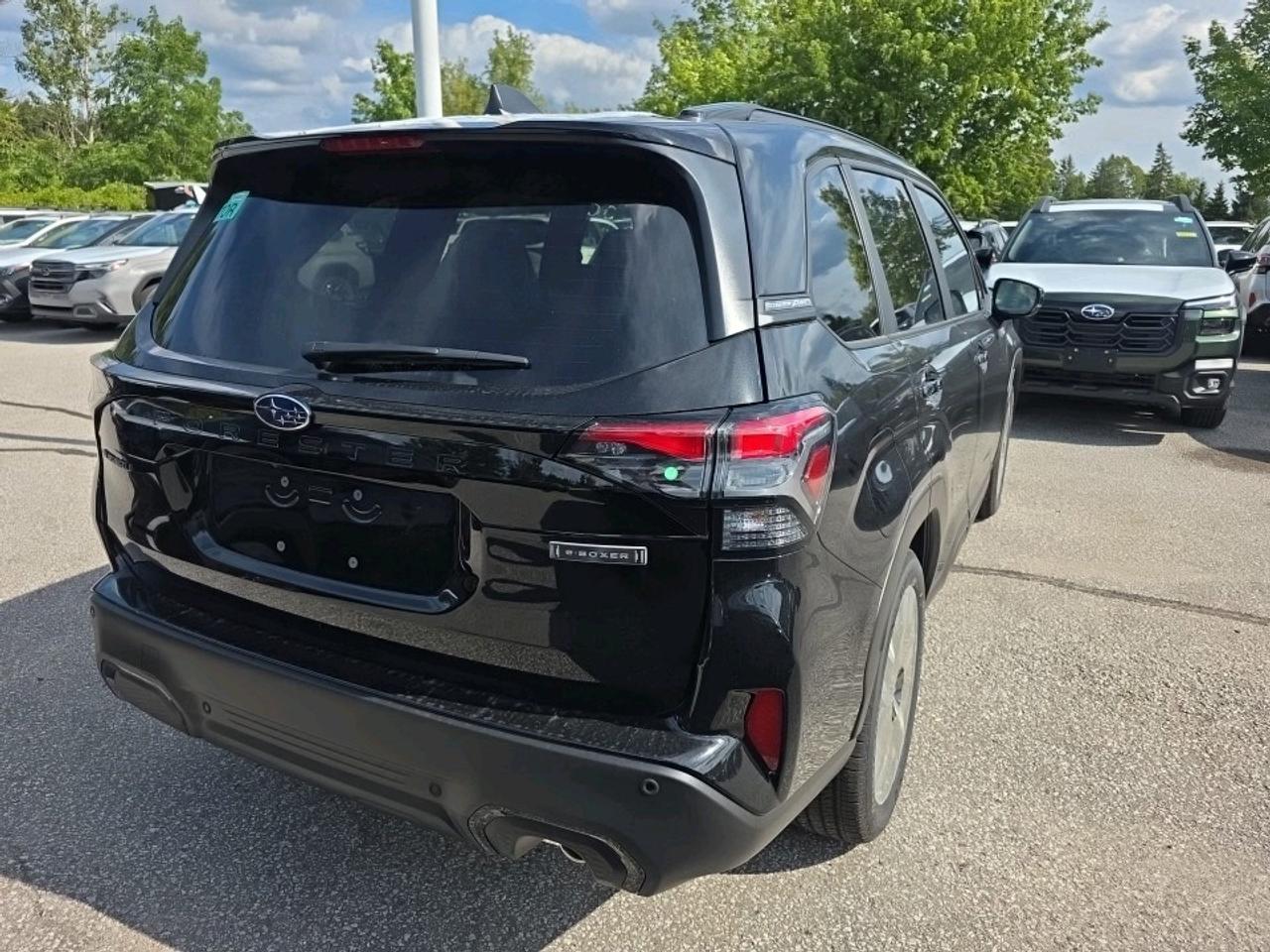 2026 Subaru Forester Premier Photo