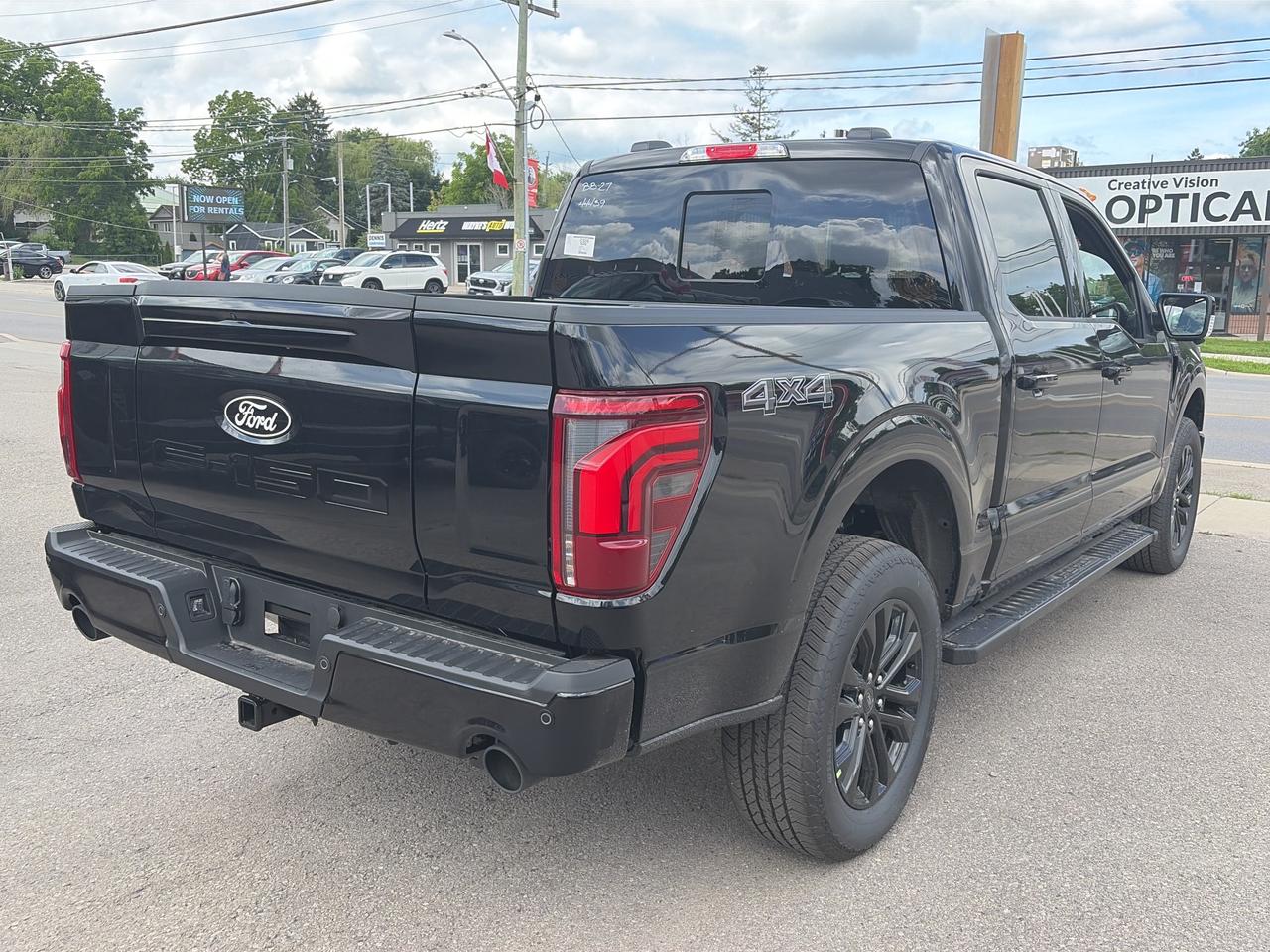 2026 Ford F-150 Lariat 4WD SuperCrew 5.5' Box Photo3