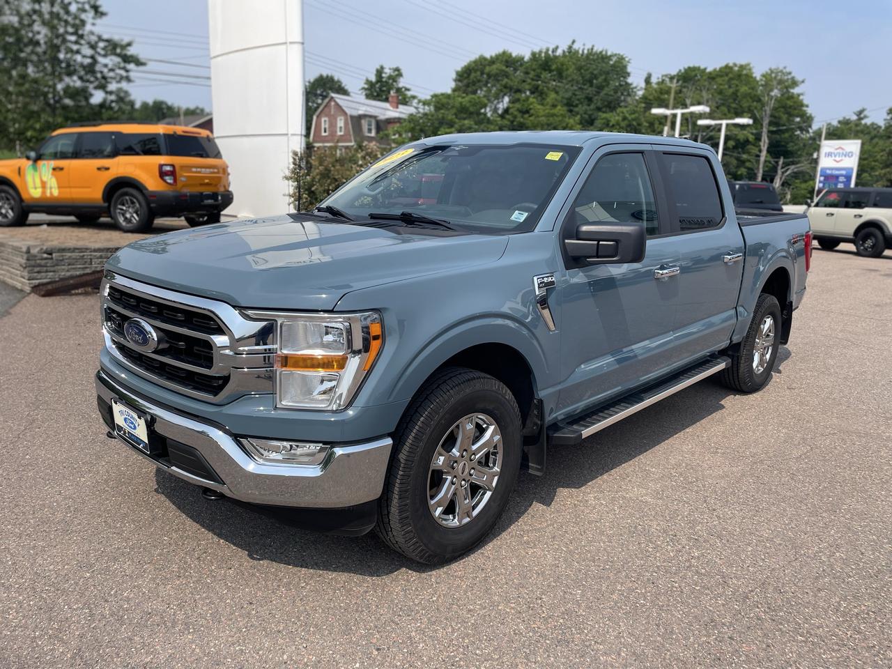 2023 Ford F-150 XLT Photo2