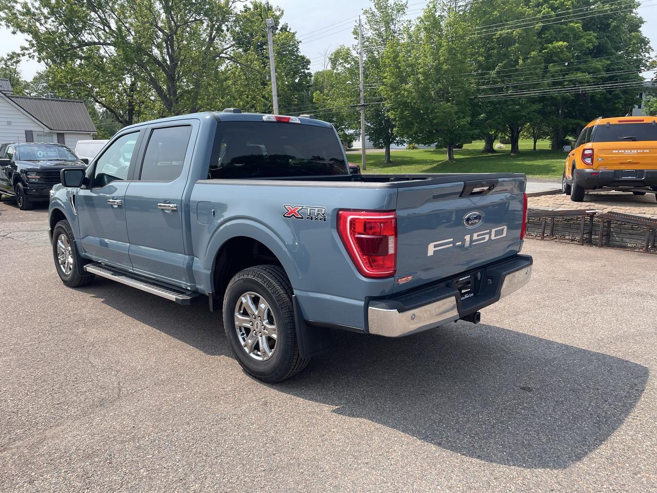 2023 Ford F-150 XLT Photo4