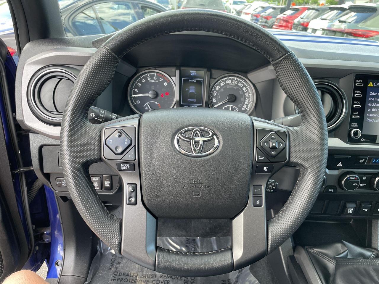 2023 Toyota Tacoma TRD Sport V6 RARE 6 SPD!!  PREMIUM PKG, LEATHER, R Photo