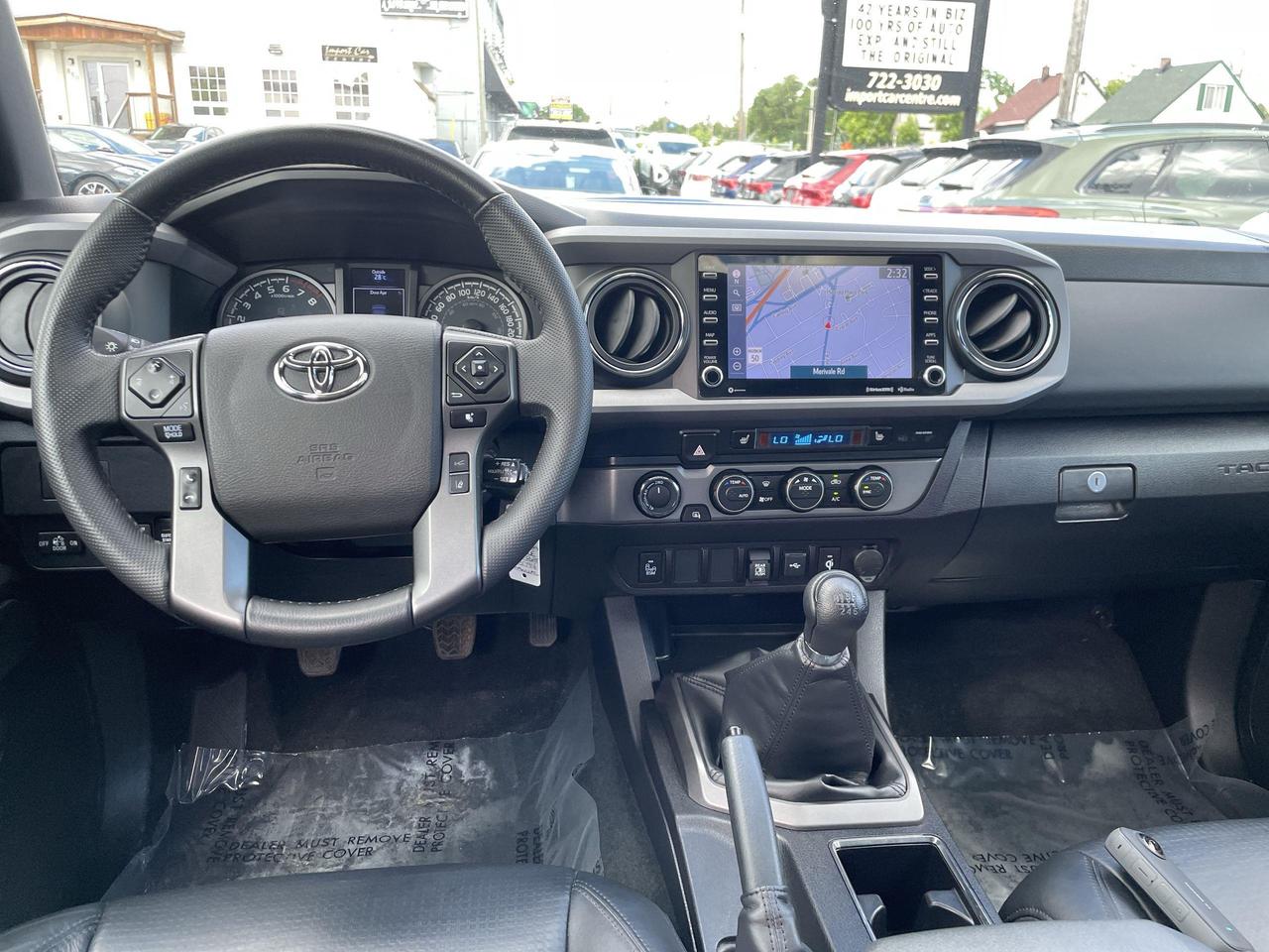 2023 Toyota Tacoma TRD Sport V6 RARE 6 SPD!!  PREMIUM PKG, LEATHER, R Photo