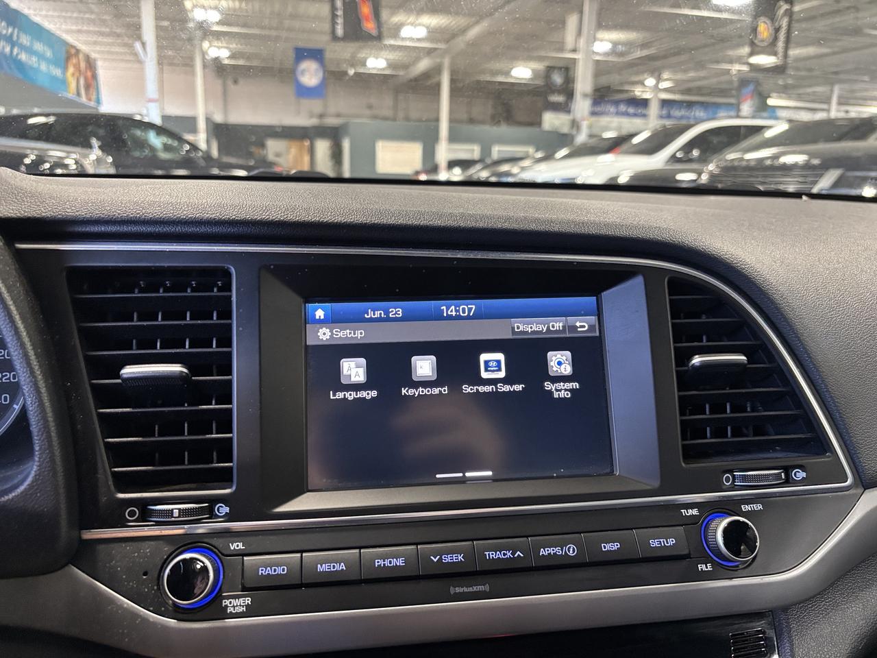 2018 Hyundai Elantra GLS|LEATHER|ALLOYS|SUNROOF|BACKUPCAM|HEATSEATS|+++ Photo
