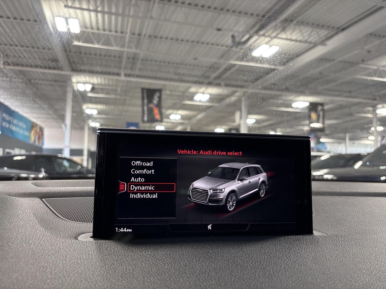 2017 Audi Q7 3.0T Technik|QUATTRO|7PASSENGER|NAV|LEATHER|PANO|+ Photo