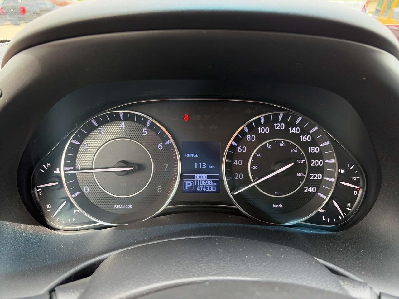 2017 Nissan Armada PLATINUM EDITION, CLEAN CARFAX, REMOTE START! Photo