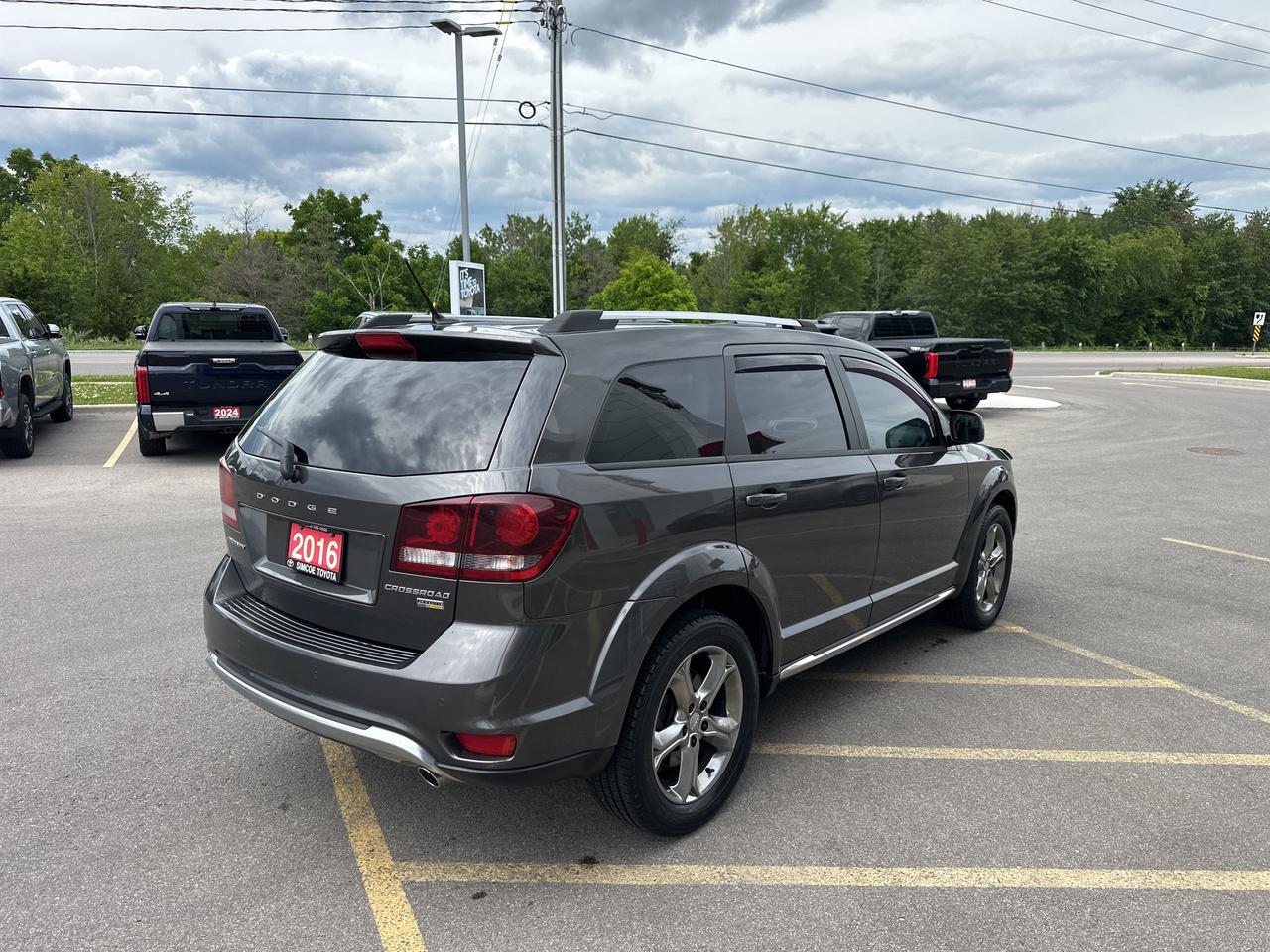 2016 Dodge Journey Crossroad Photo