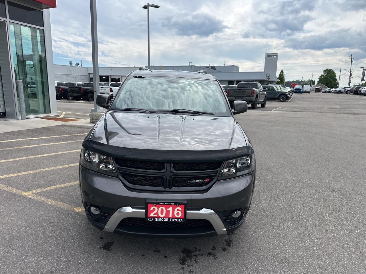 2016 Dodge Journey Crossroad Photo