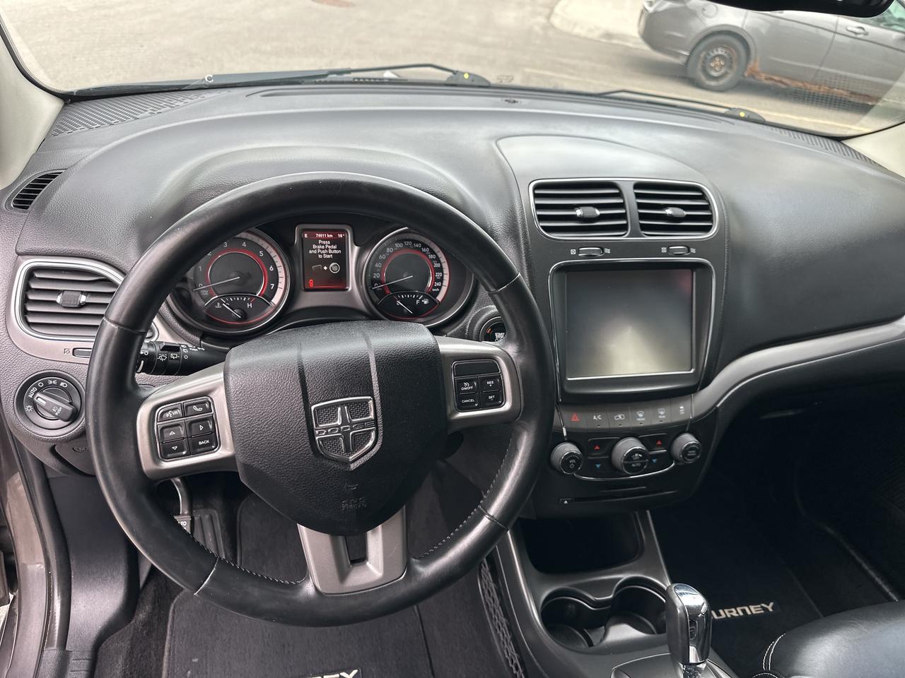 2016 Dodge Journey Crossroad Photo