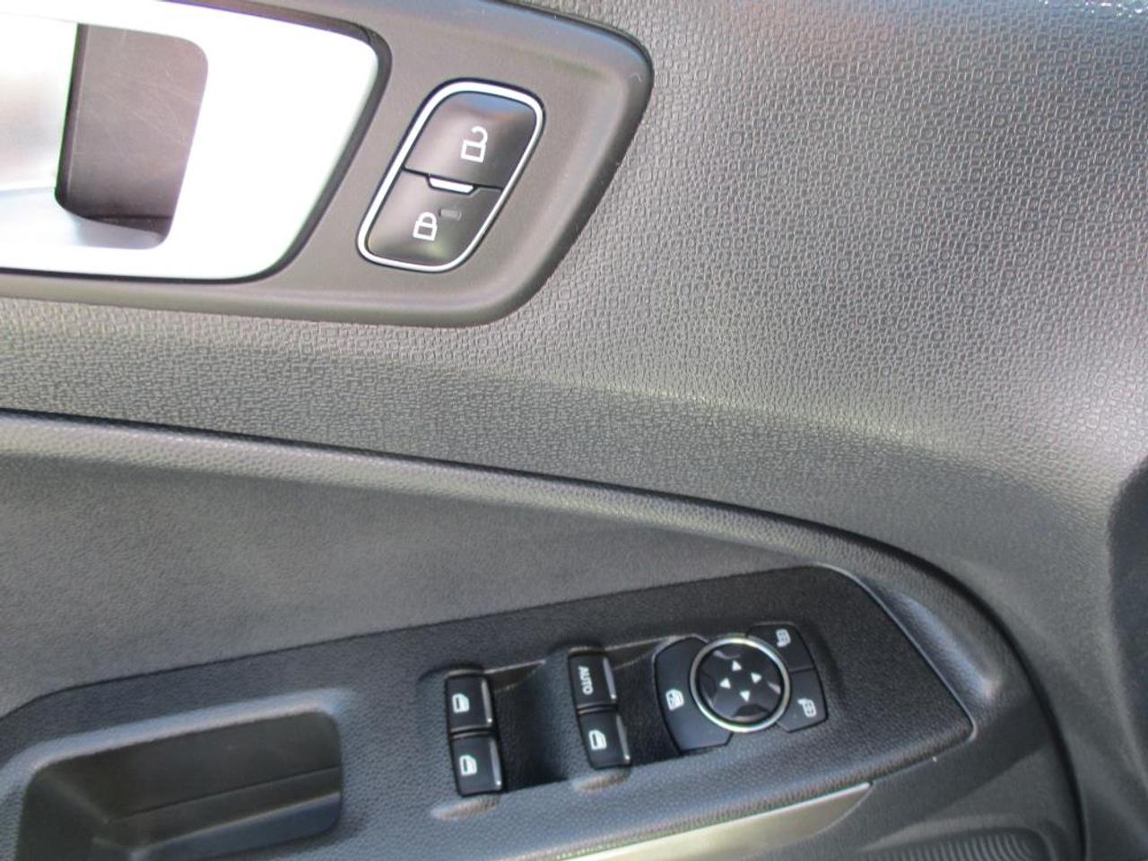 2019 Ford EcoSport SE FWD Photo
