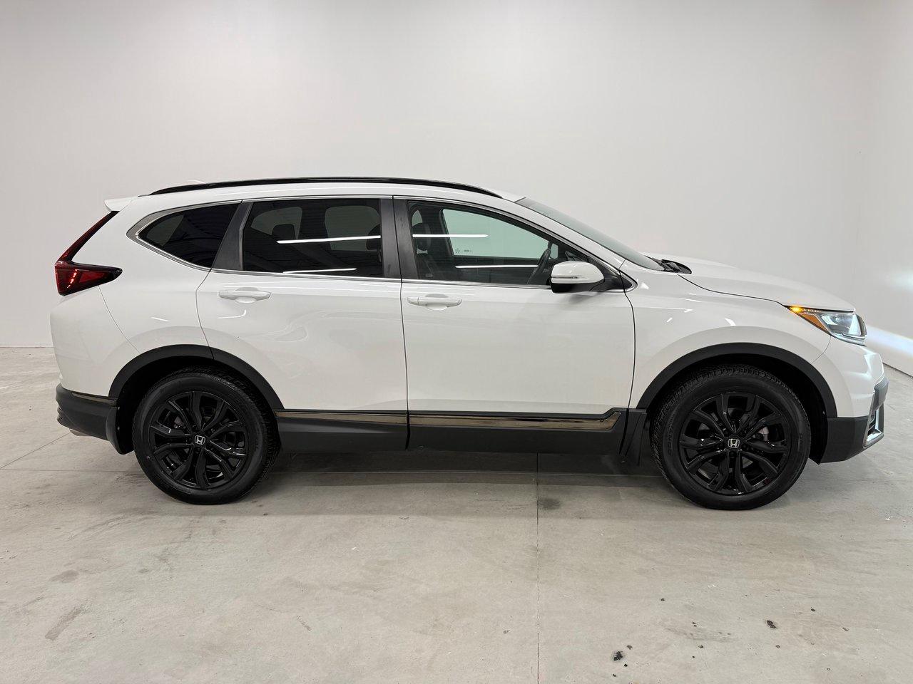 2022 Honda CR-V Touring Photo3