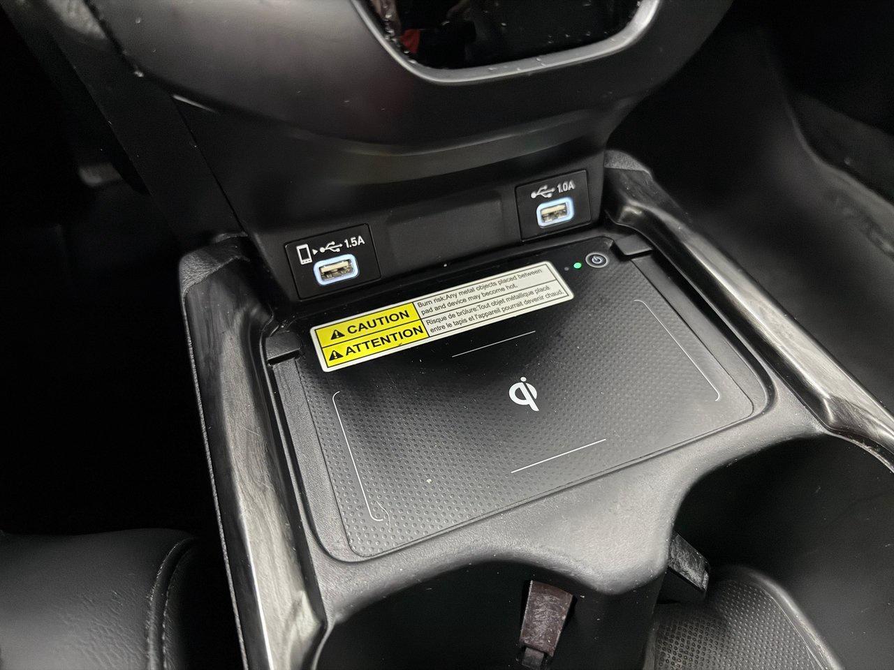 2022 Honda CR-V Touring Photo