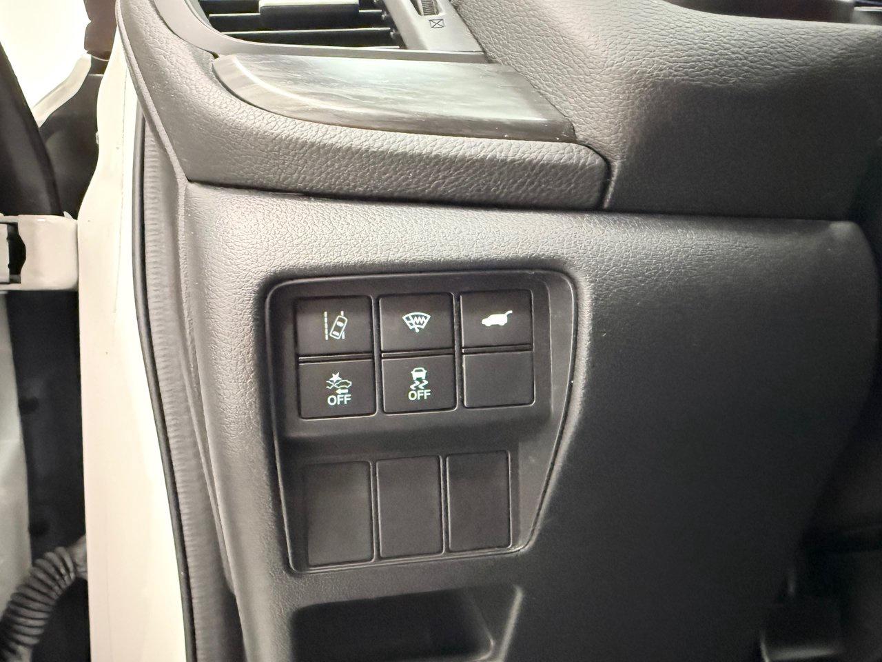 2022 Honda CR-V Touring Photo