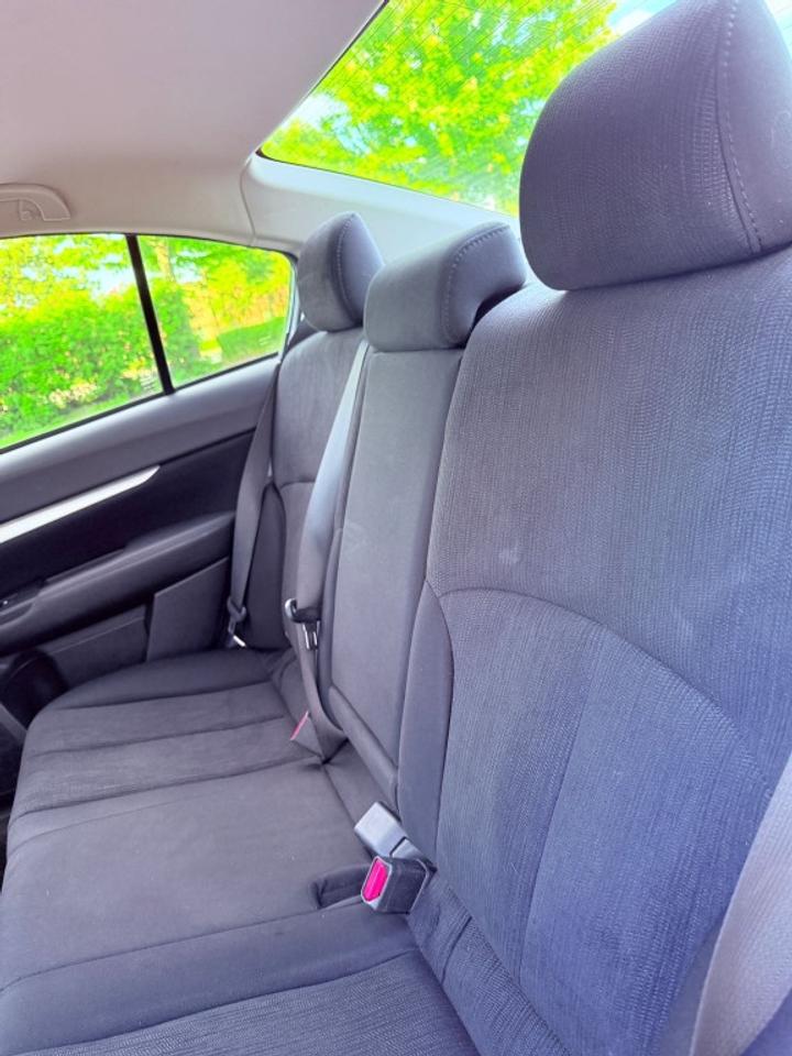 2014 Subaru Legacy 4dr Auto, AWD, 2.5L 4cyl, Gas Photo