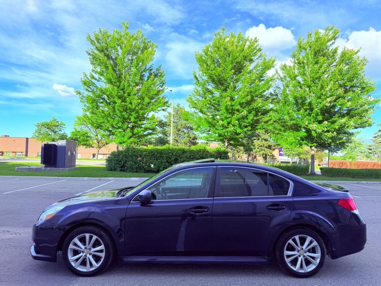2014 Subaru Legacy 4dr Auto, AWD, 2.5L 4cyl, Gas Photo