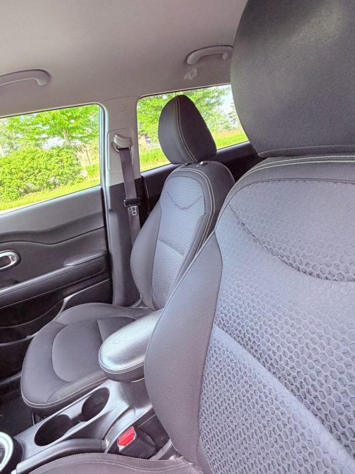 2015 Kia Soul 5dr Wagon Luxury Photo
