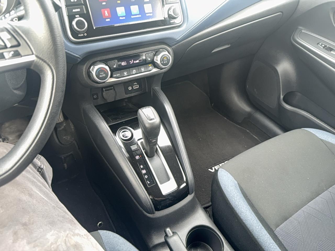 2024 Nissan Versa SV Photo
