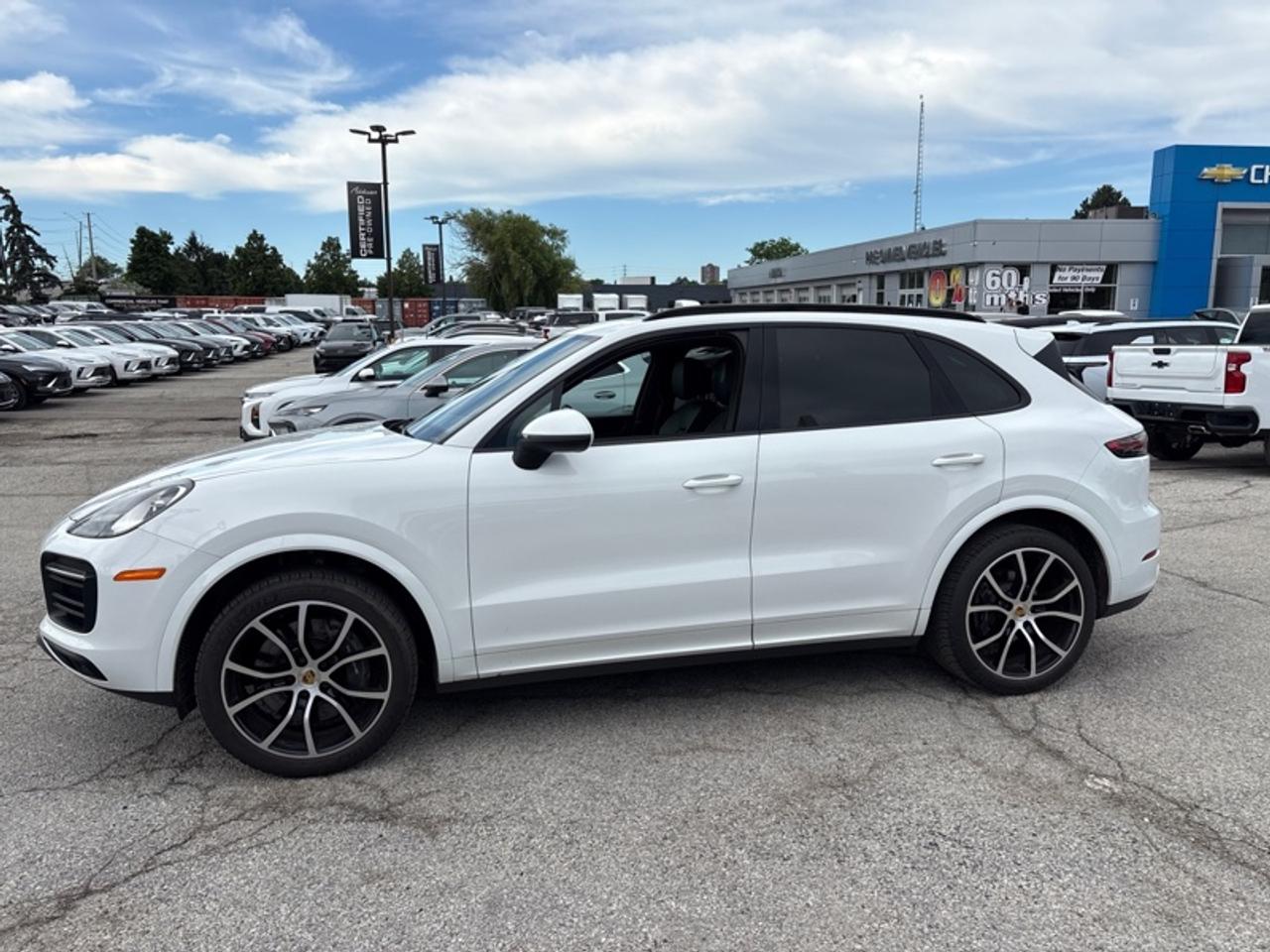 2021 Porsche Cayenne 2 SETS OF TIRES Photo