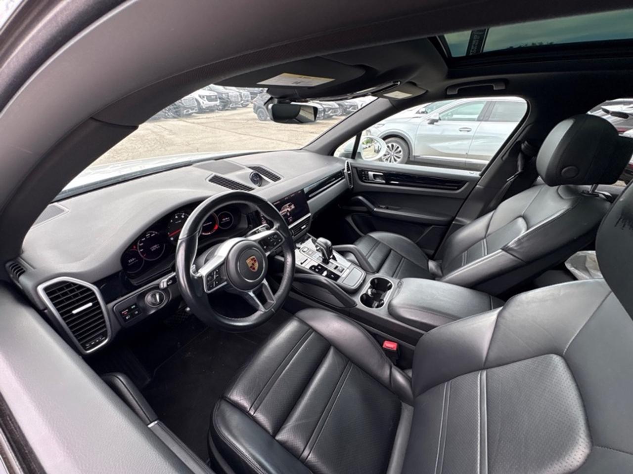 2021 Porsche Cayenne 2 SETS OF TIRES Photo