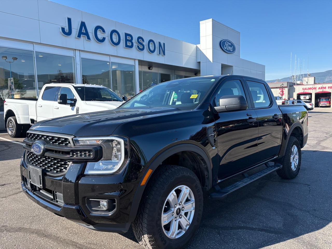 <p>With only 8,010 km, this Ranger XL is essentially a new truck at a used price. Top features include the 2.3L EcoBoost engine, part-time 4WD with an electronic transfer case, a trailer tow package with a Class IV hitch receiver, a 10-speed automatic with selectable drive modes, the Ford Co-Pilot360 safety suite, black running boards, a 400-watt in-bed power outlet, and a SecuriCode keyless entry keypad. The tow package and selectable drive</p><p>modes make weekend hauling easy, while the running boards and in-bed power outlet add everyday practicality for work or play. Right-sized 4WD capability makes it a smart pick and easy to handle around town while still ready for trips into the backcountry. Come in today for a test drive.</p>
