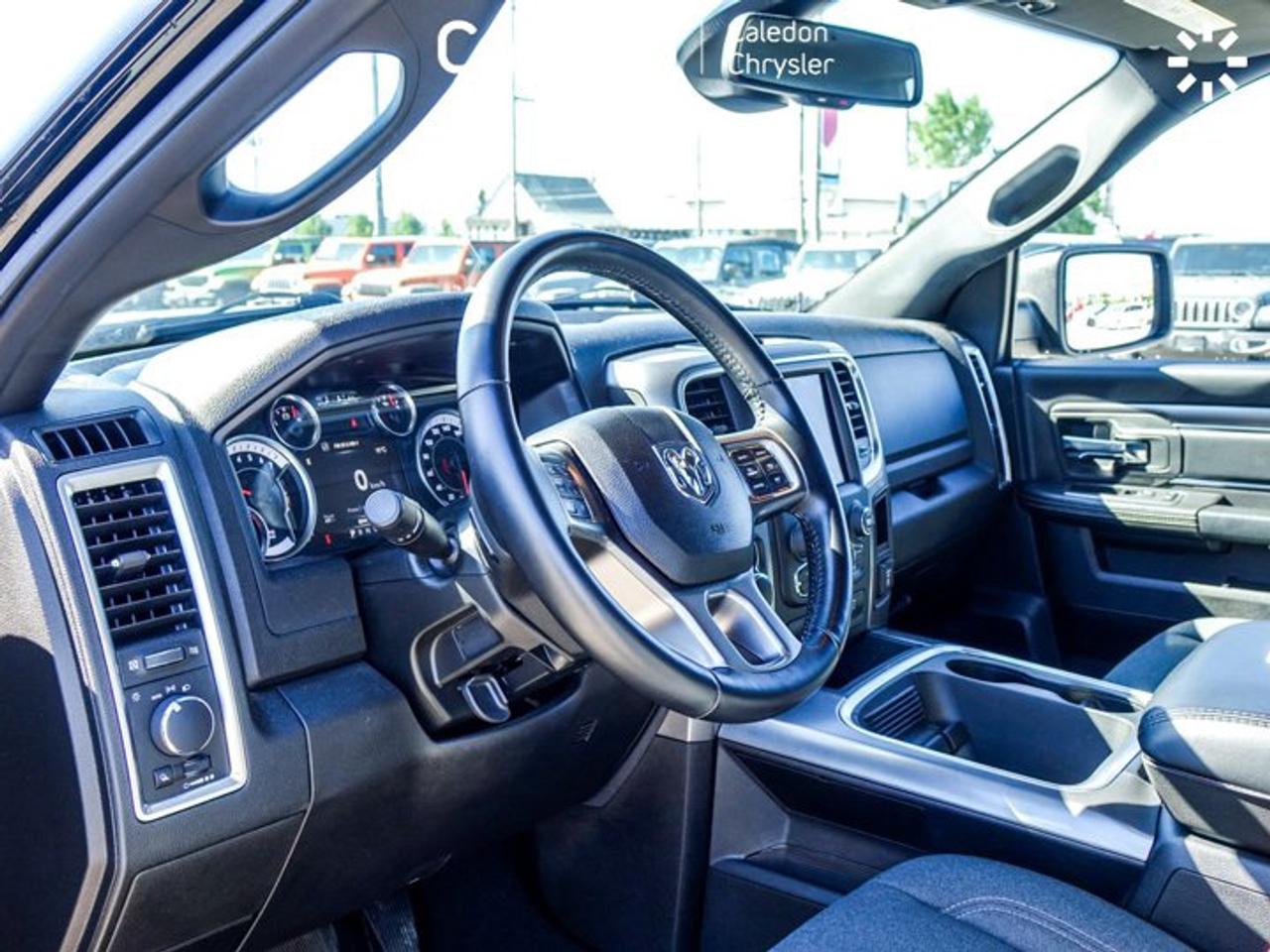2021 RAM 1500 Classic WARLOCK Photo