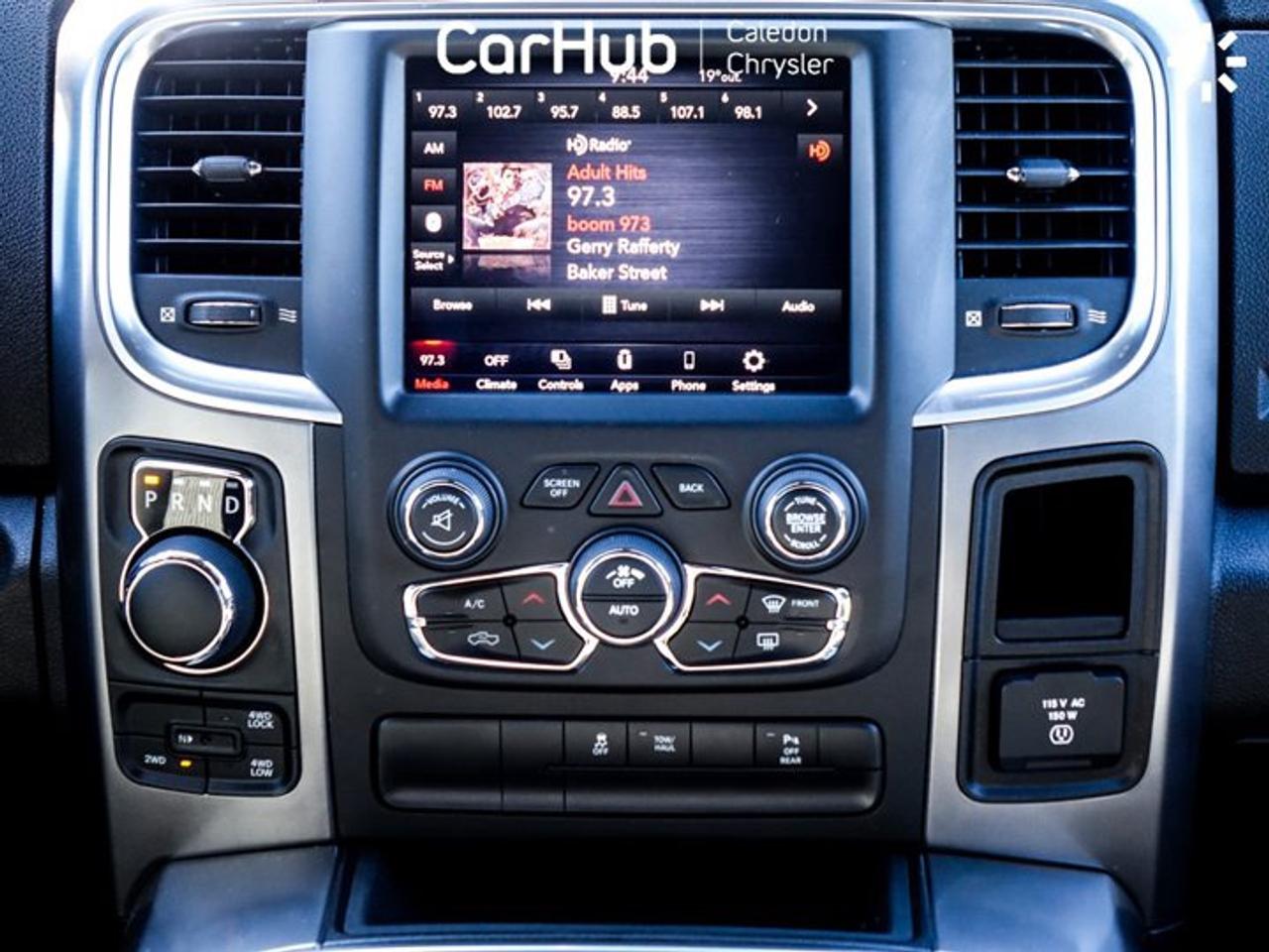 2021 RAM 1500 Classic WARLOCK Photo