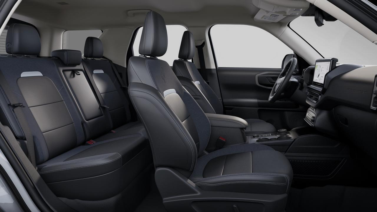 2025 Ford Bronco Sport Outer Banks Photo
